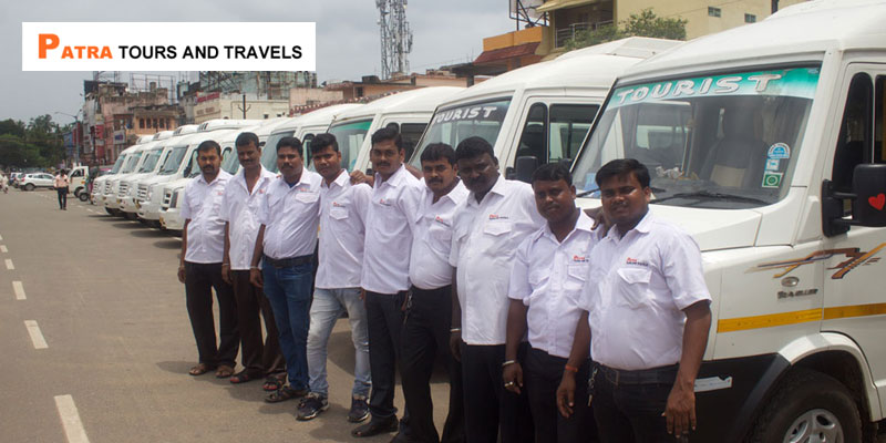 Tempo-Traveller-Cabs-With-Driver