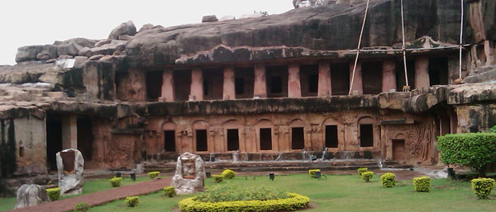 khandagiri-caves