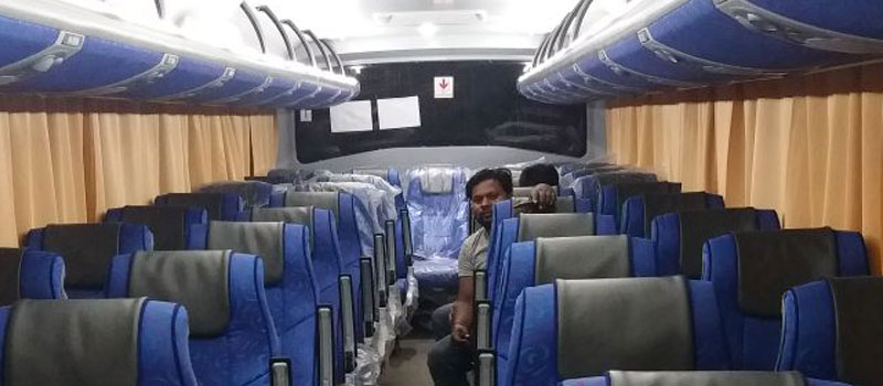 45-seater-luxury-bus