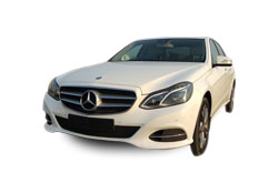 Mercedes Benz E 250 (4+1Driver)