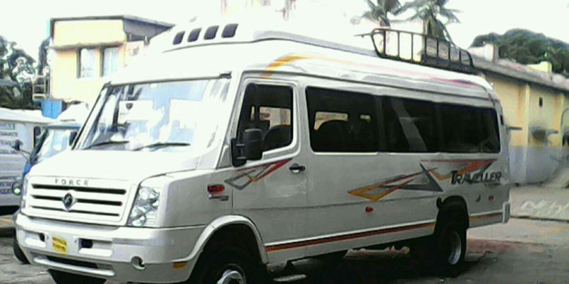 15 Seater Force Traveller